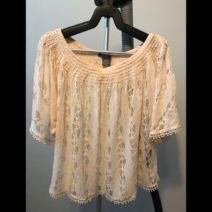Pretty Peach Lace Top
